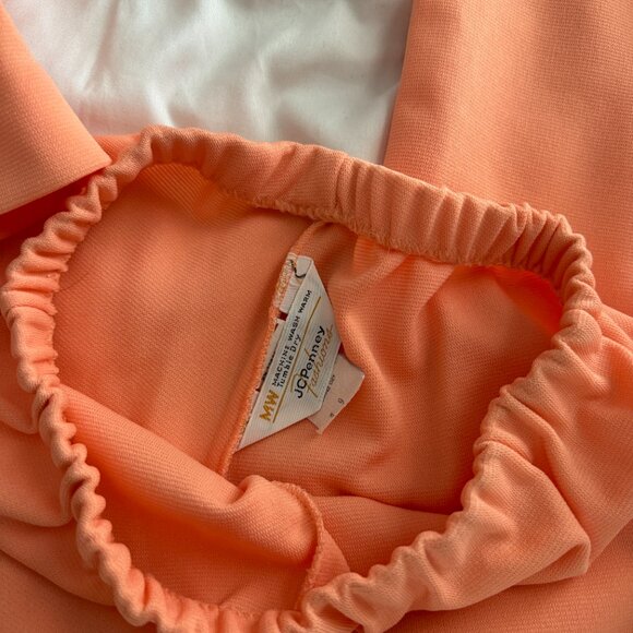 Matching 70s Vintage JC Penny's Pastel Orange Suit Set - Picture 5 of 6